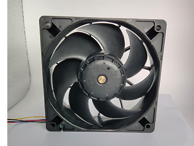 医疗设备选散热风扇到底看哪些关键参数?风量风压寿命噪音全面解析04